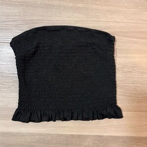 🎁 FREE with bundle Strapless Smocked Top - cropped - size medium